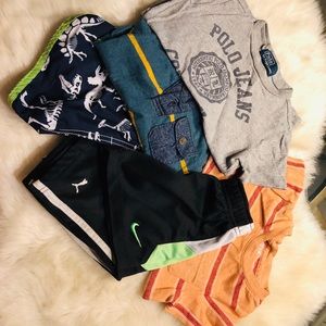 Bundle of boys clothes size 12 months